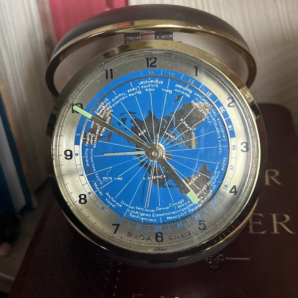 Vintage Bulova Folding Quartz World Time Travel Alarm Clock